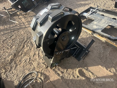 2026 GIYI GY-CW44 12 in Mini Koło zagęszczające do miniładowarki (Unused)