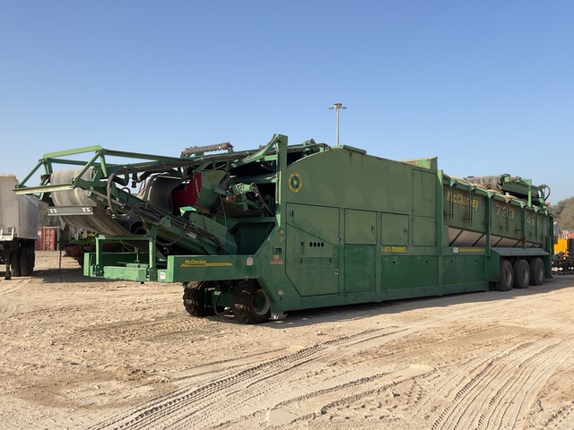 2013 McCloskey 733RE Portable Trommel Screen Plant