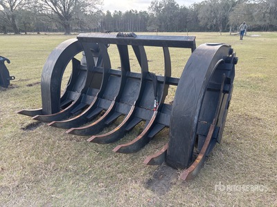 Pemberton L21200 108 in Q/C Wheel Loader Grapple - Fits John Deere 524P