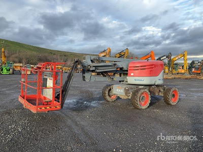 2011 Skyjack SJ46AJ 4WD Diesel رافعة بذراع