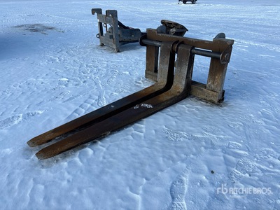 80 in Q/C Wheel Loader Forks - Fits JCB 456