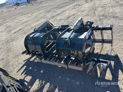 Stout XHD84-6 スキッドステア用グラップル