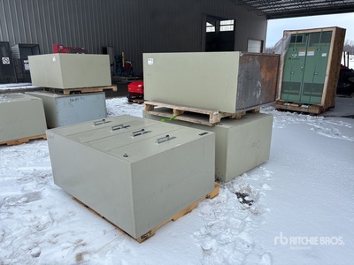 Quantity of (3) Filing Cabinets Muebles de oficina