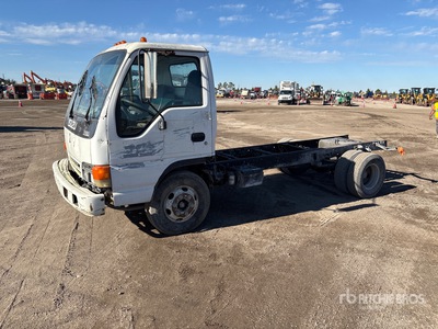 2003 Isuzu NPR 4x2 Cabina y chasis