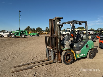 2013 Komatsu FG30HT-16 4100 lb Cushion Tire Forklift