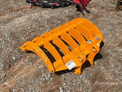 2026 GIYI Excavator Rake - Fits Cat 305 (Unused)