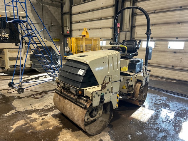 2011 Ammann AV26-2 Double Drum Roller