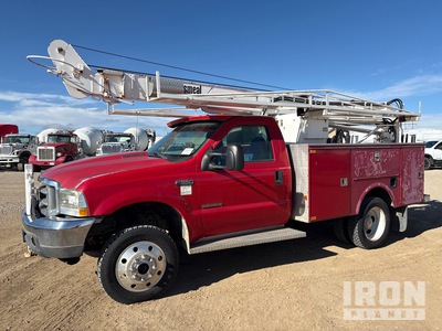 Smeal Mfg. Co 6T Boom 2002 Ford F-550 XLT 4x4 Pump Hoist Rig