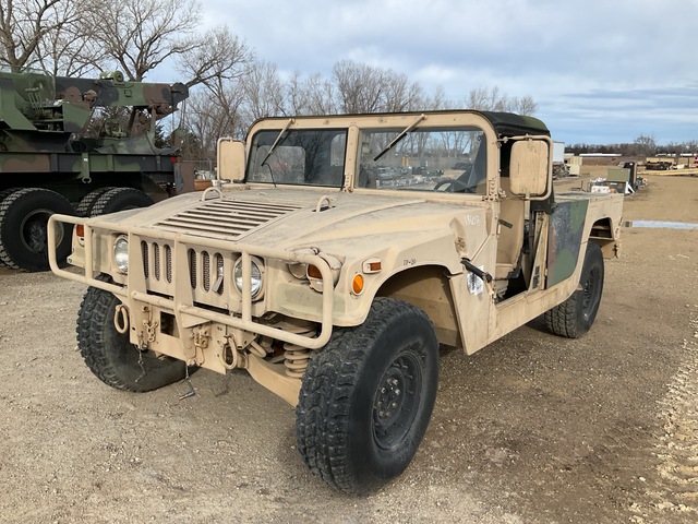 1999 AM General M1097A2 HMMWV 2 Door Soft Top w/Truck Body