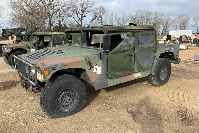 2002 AM General M1097A2 HMMWV 4 Door Soft Top w/Truck Body