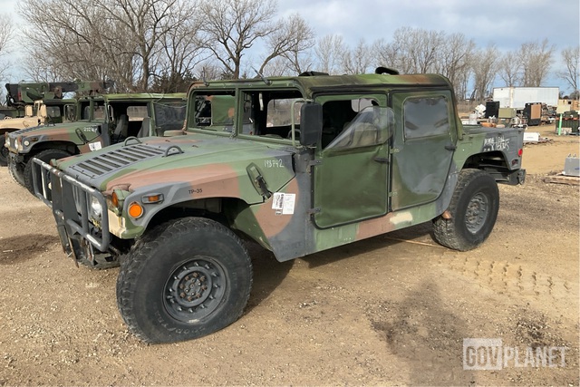 2002 AM General M1097A2 HMMWV 4 Door Soft Top w/Truck Body