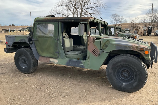 2002 AM General M1097A2 HMMWV 4 Door Soft Top w/Truck Body