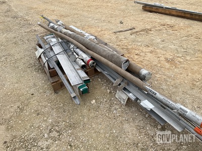 Lot of Assorted Aluminum Rods & Angles