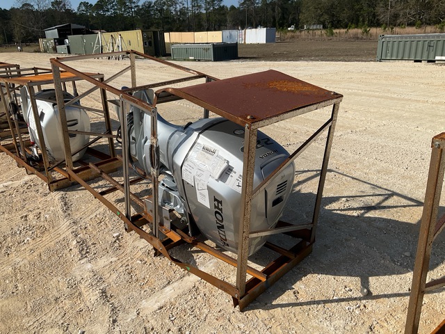 Honda 225 Outboard Motor