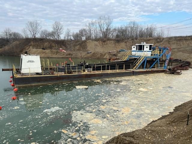 1998 DSC Marlin Dredge (Inoperable) 1998 DSC Marlin Dredge (Inoperable)