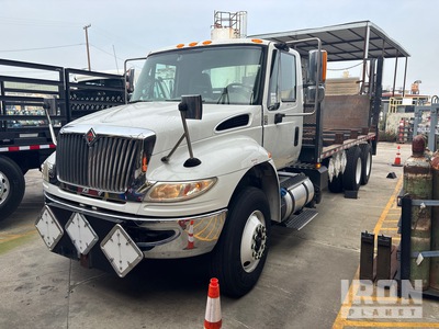 2016 International DuraStar 4400 6x4 6x4 Cab and Chassis