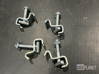 (513) Farr 042586-000 Fasteners