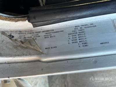 2004 Mack CV713 Granite 10x4 Quad/A-kiepwagen