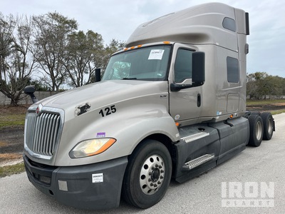 2018 International LT625 6x4 تراكتور شاحنة كابينة النوم (ثنائية المحور)