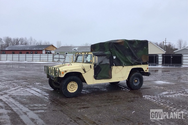 AM General M1097R1 HMMWV 2 Door Soft Top w/Truck Body
