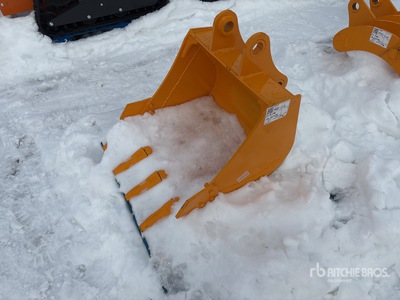 24 in Excavator Bucket (Unused)