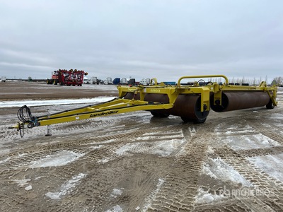 2017 Degelman LR8080 80 ft Land Roller