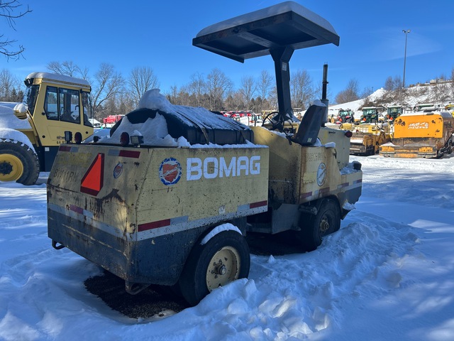 2002 Bomag BW 11 RH 9 Wheel Pneumatic Roller (Inoperable)