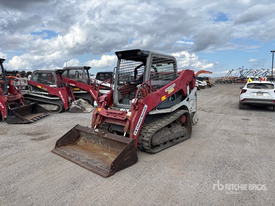 2017 Takeuchi TL10V-2 Chargeuse sur rails compacte