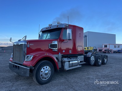 2016 Freightliner Coronado 122SD 8x4 تراكتور شاحنة بسقف (ثلاثى المحور)
