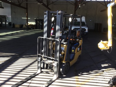 2020 Cat 2C3000 2500 lb Forklift