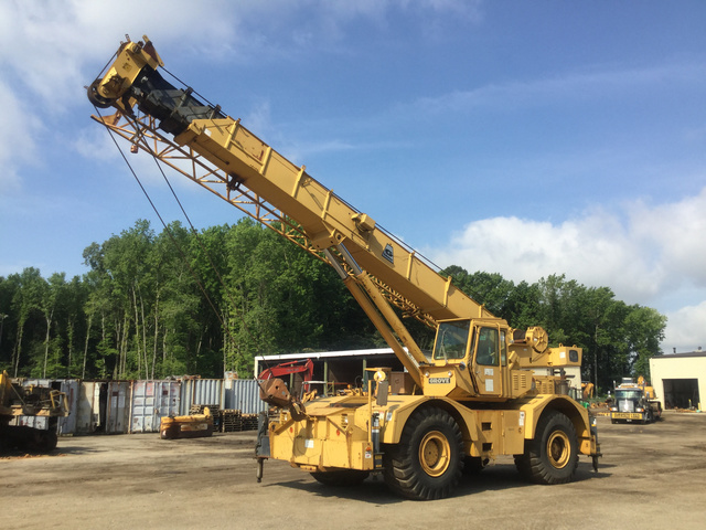 1974 Grove RT-65S Rough Terrain Crane 1974 Grove RT-65S Rough Terrain Crane
