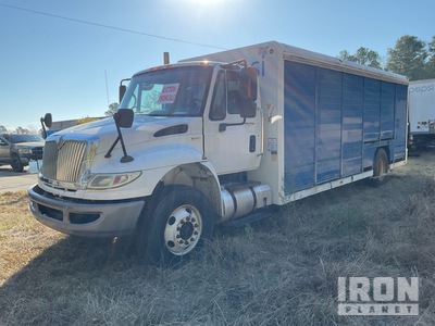 2010 International 4300 4x2 Beverage Truck