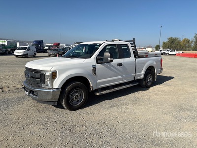 2019 Ford F-250 XL 4x2 Extended Cab Pick Up