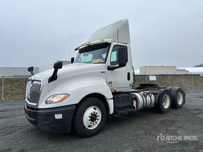 2020 International LT625 6x4 3-Achs Sattelzugmaschine