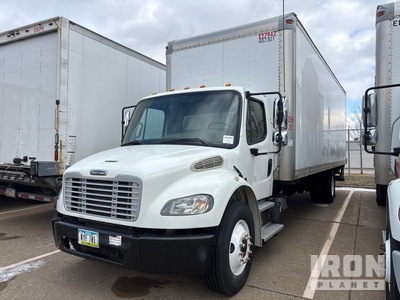 2013 Freightliner M2 106 4x2 Furgoneta caja cerrada