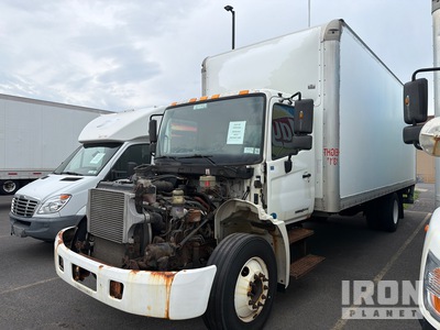 2013 Hino 268 Hino 238 4x2 Van Truck