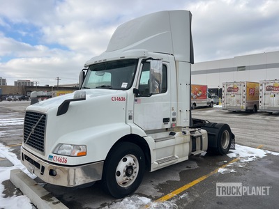 2015 Volvo VNM 4x2 S/A Day Cab Truck Tractor