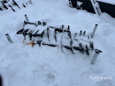 Quantity of (8) 2026 GIYI VCA-8 Mini Excavator Attachments Varios, accesorio para excavadora - Fits Cat 301 (Unused)