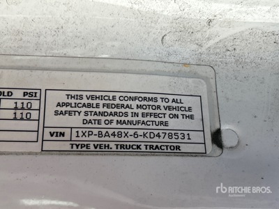 2019 Peterbilt 579 S/A Day Cab Truck Tractor