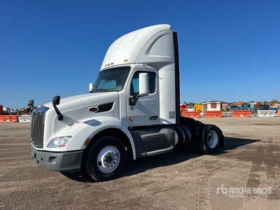 2019 Peterbilt 579 4x2 S/A Day Cab Truck Tractor