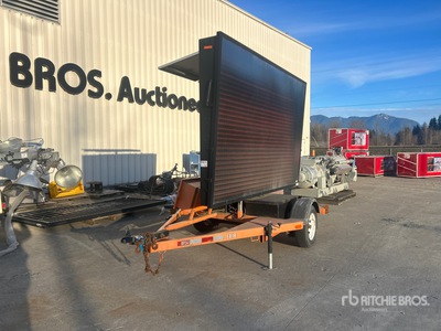 2013 Ver-Mac Solar Babillard (Inoperable)