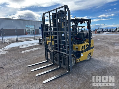 Yale GLC070VXNKSE098 4950 lb Cushion Tire Forklift