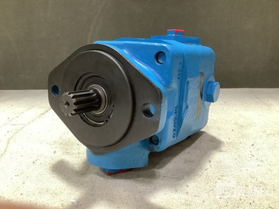 (6) Eaton Vickers V20F Vane Pumps