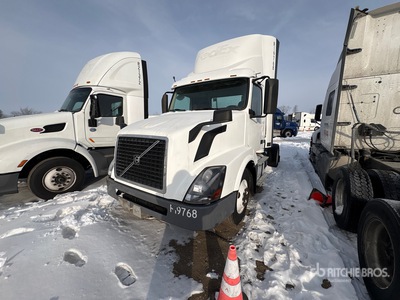 2017 Volvo VNL 4x2 トラックトラクター（S/A）