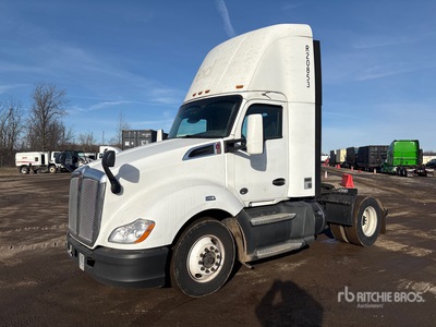 2018 Kenworth T680 Cabina per trattore stradale 2 assi