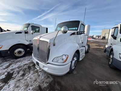 2014 Kenworth T680 4x2 تراكتور شاحنة (أحادي المحور)