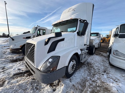 2016 Volvo VNL 4x2 トラックトラクター（S/A）