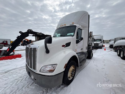 2018 Peterbilt 579 4x2 S/A Day Cab Truck Tractor
