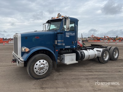 2013 Peterbilt 367 6x4 Day Cab Truck Tractor