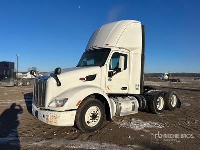 2016 Peterbilt 579 6x4 Day Cab Prime Mover
